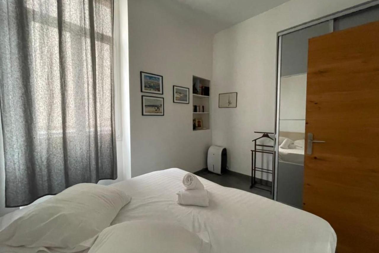 Charming Apartment In The Old Port Marsilya Dış mekan fotoğraf
